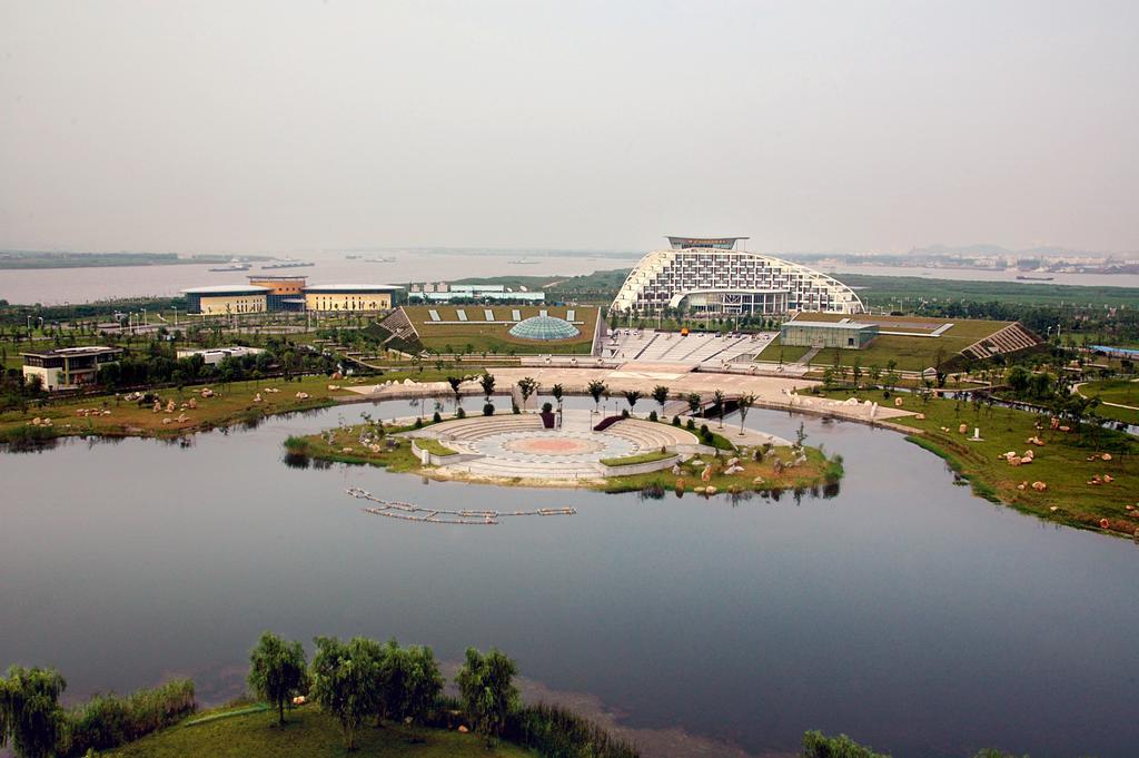 Runyang Huanlong Hotel Zhenjiang  Extérieur photo