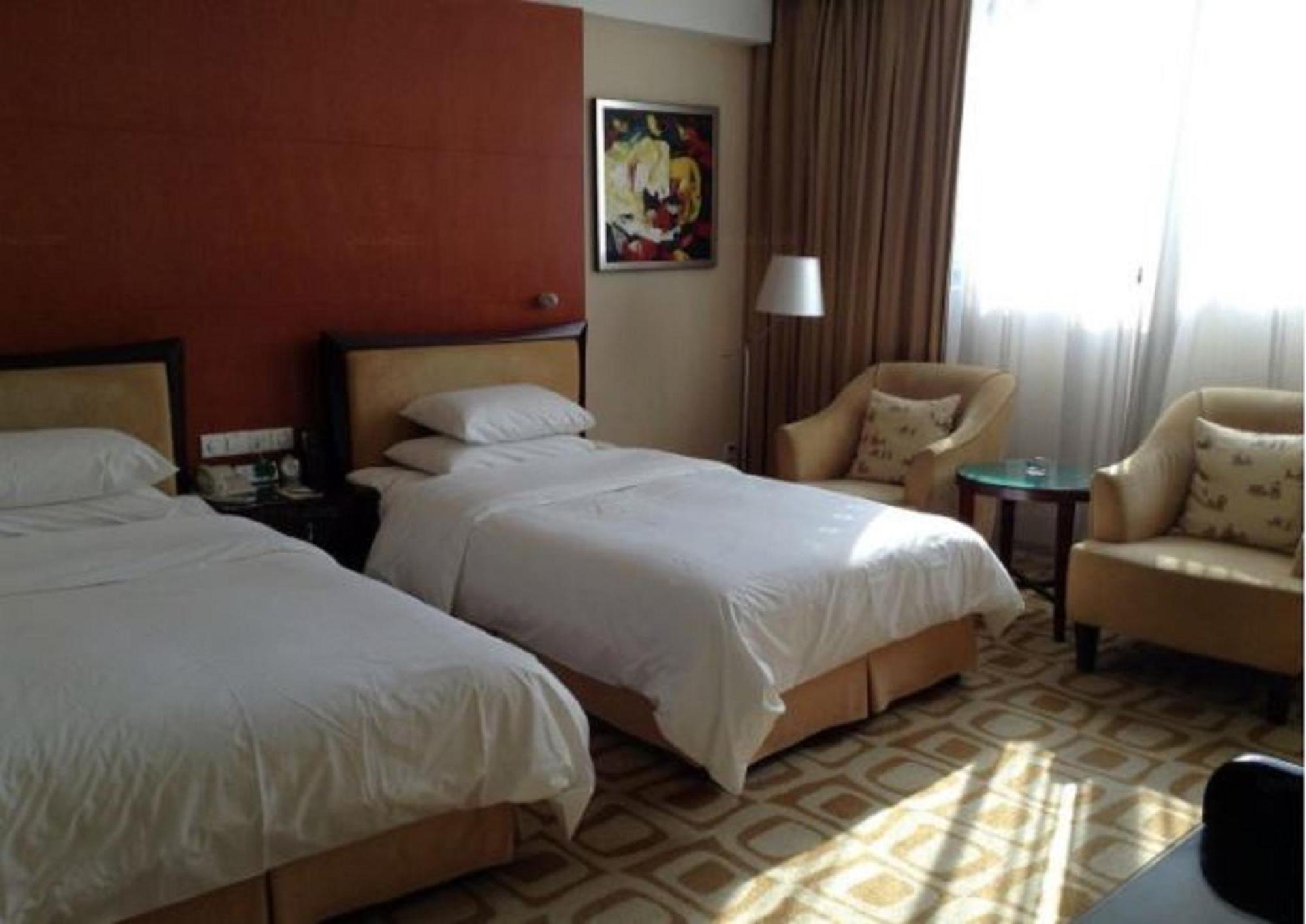 Runyang Huanlong Hotel Zhenjiang  Extérieur photo